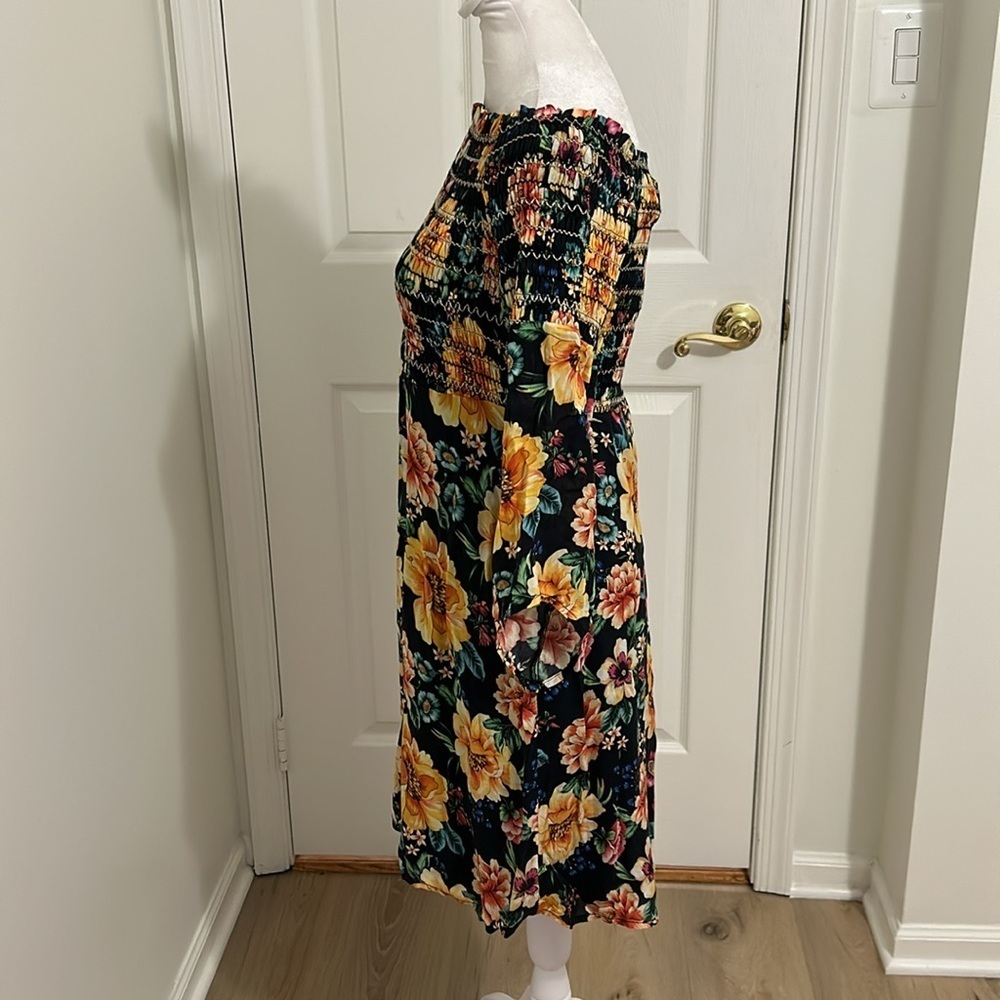 Farm Rio x Anthropologie Sasha Off-Shoulder Flroal Smocked Dress New Size Small - Picture 7 of 13